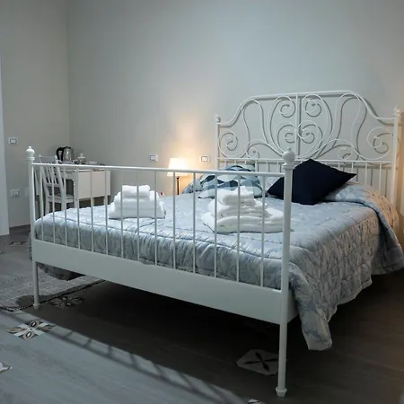 Sa Domu Stravanara Bed & Breakfast *